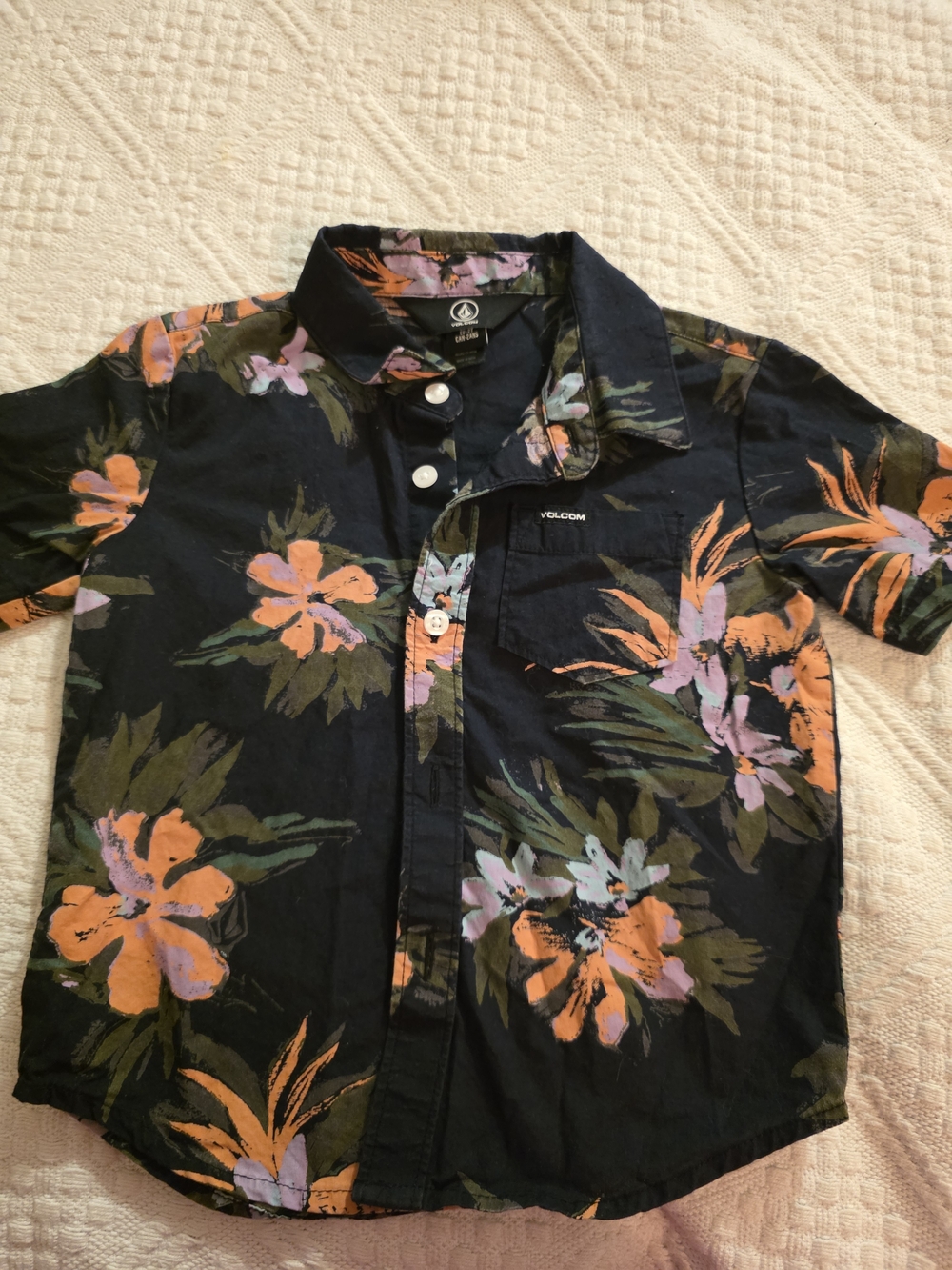 Volcom Boys Navy Blue Floral Short-Sleeve Button-Down Shirt